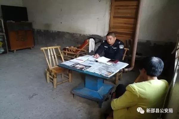 邵阳驻村辅警热心守职 将警务工作做到群众心