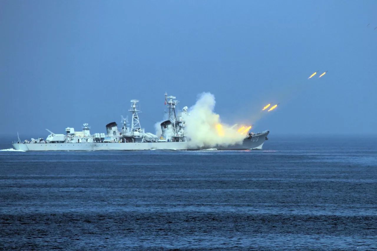 军委训练管理部组织开展战区联合训练和军兵种