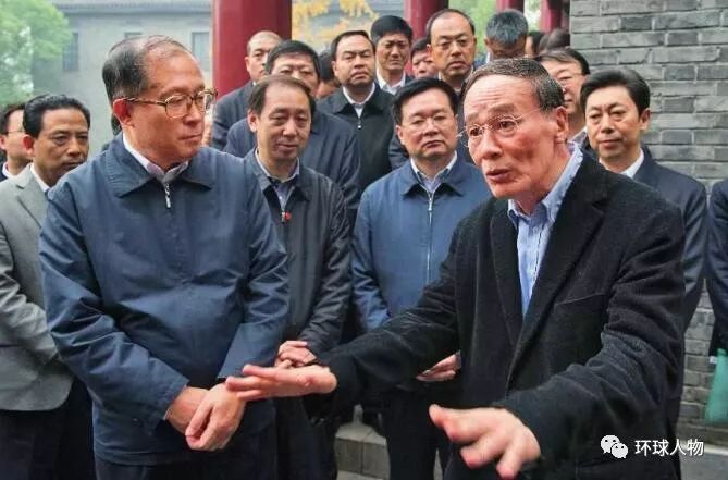  2013年11月，王岐山在湖北省调研，并参观中央监察委员会旧址。