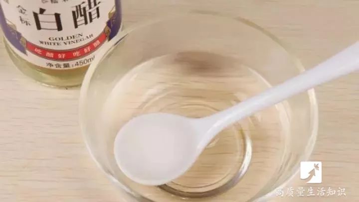 煤气灶天天擦还是天天脏?教您一绝招,太有用了