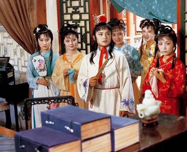 87版《红楼梦》幕后剧照曝光