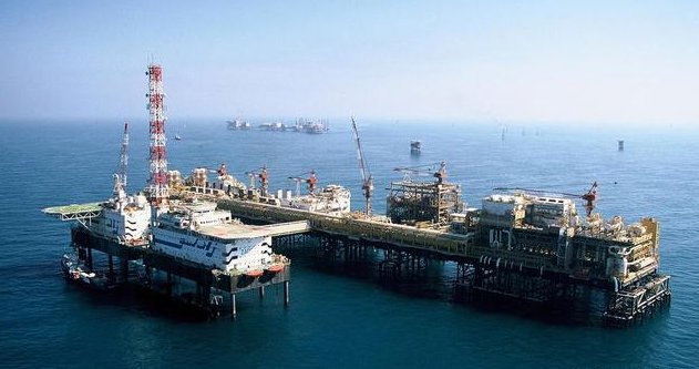 破记录中国杀入中东获300亿桶大油田,日本印度