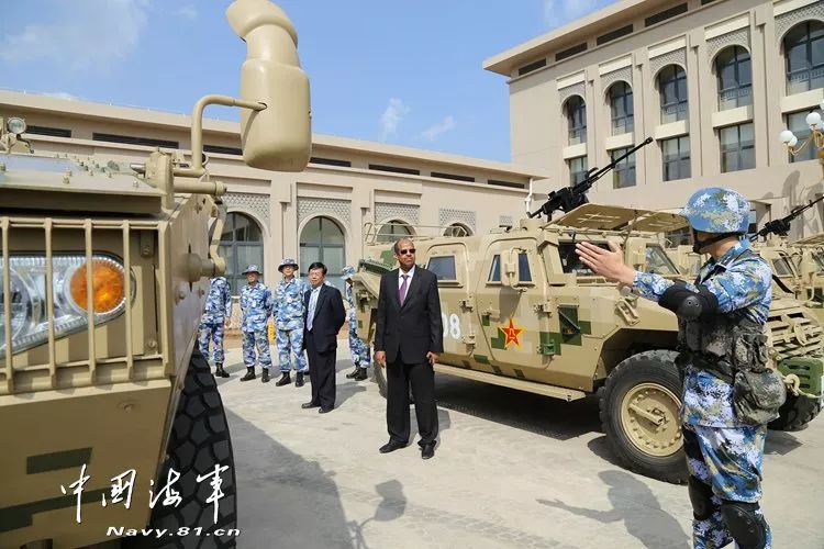 吉外长尤素福访问我驻吉布提保障基地|吉布提|尤素福|基地_新浪军事_新浪网