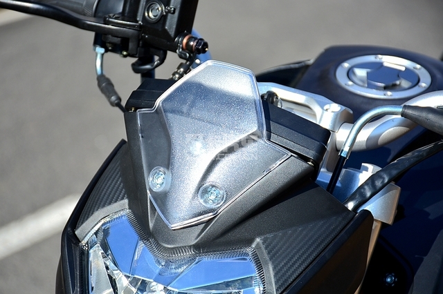 单缸街车的理想之选 隆鑫无极300R试驾