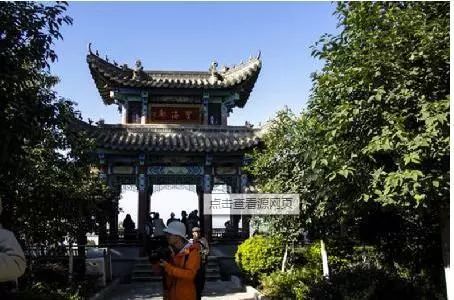 别再问初冬的昆明周边哪里好玩!这些地方有山