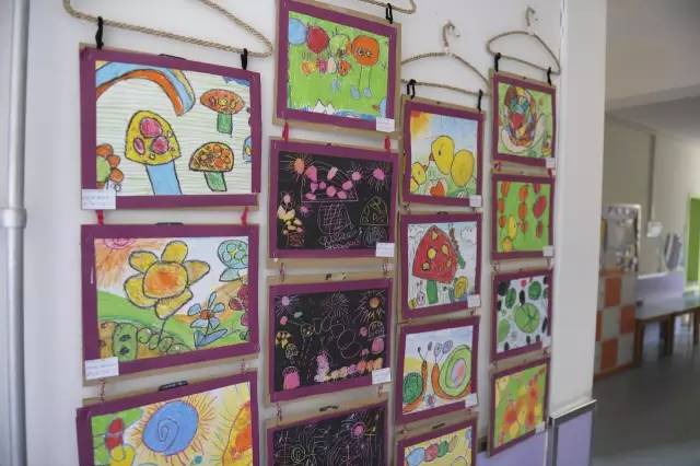 幼儿园走廊创意吊饰+主题墙布置,非常实用!
