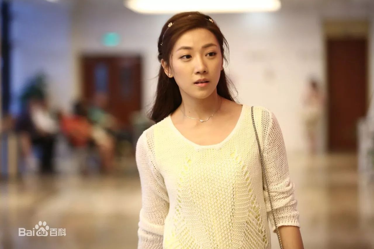 正文  随着电视剧《猎场》的热播,剧中女一号罗伊人的扮演者菅韧姿