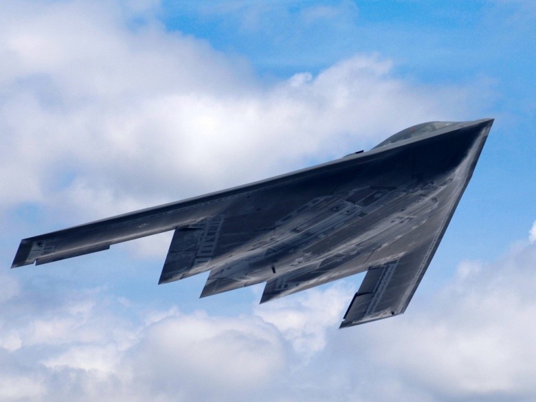 B-2“幽灵”隐形轰炸机