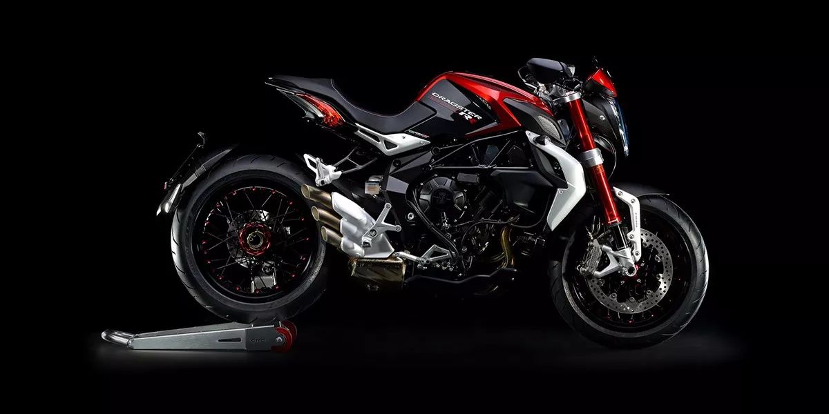 2018 MV AGUSTA Dragster 800RR,跑起来是杀