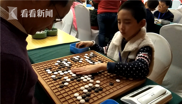 视频|Knews记者独家对话十岁围棋盲童徐光霖