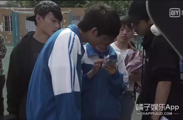 林杨余周周戏里很甜？那是你们没看到他们俩戏外的糖|你好旧时光|李兰迪|张新成_新浪女性_新浪网