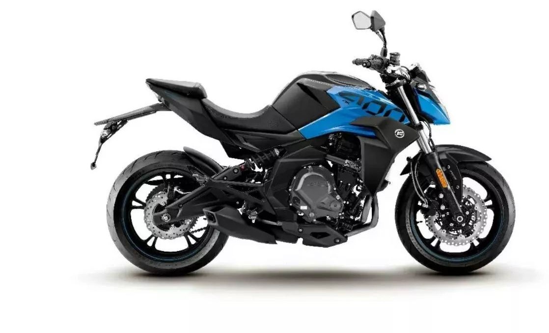 据说这是新款 400NK ，这新花色..