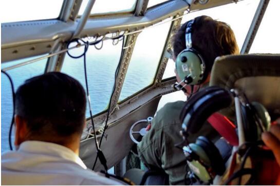 1511418816699891.jpg 阿根廷失联潜艇最新线索:美军探测到"异常水声"