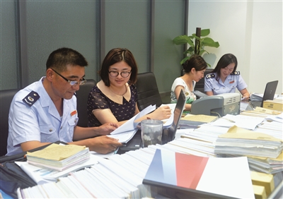 泰州医药高新区国税局:释放政策红利,优化营商
