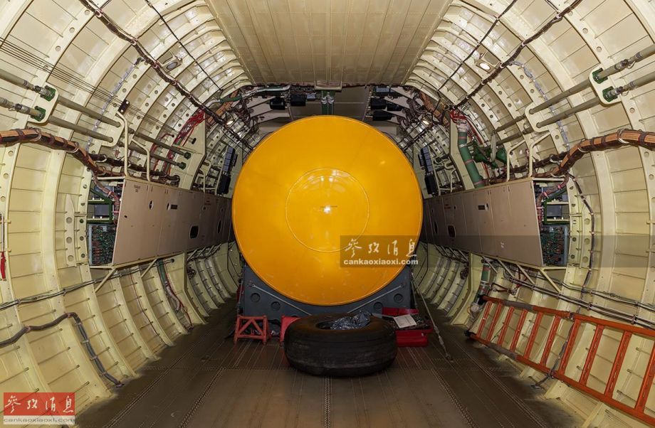 美军首架kc46加油机将于年内交付可载96吨燃油