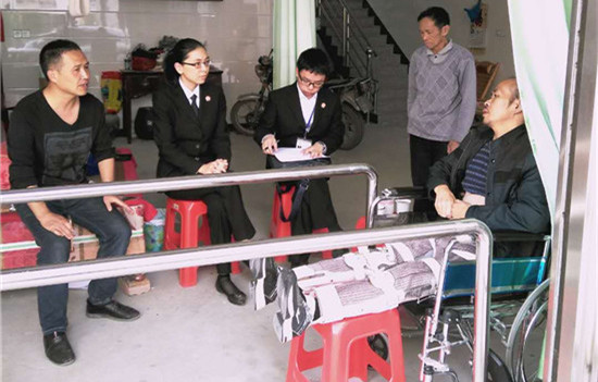 伤者拿到赔偿款 联动调解奏和音