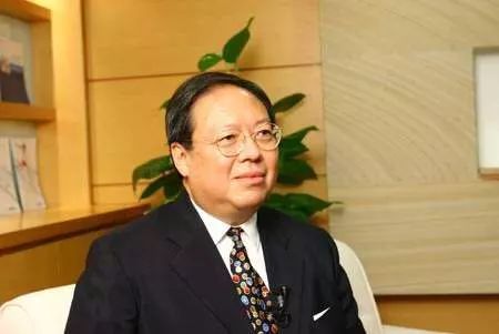  香港中华能源基金会秘书长何志平。