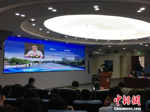 11月25日,由北京旅游学会、北京第二外国语学院主办的第十届旅游研究北京论坛在北京举行。