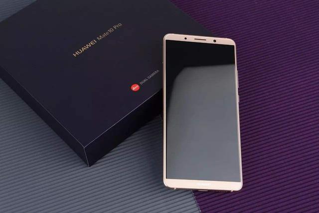 华为Mate 10 Pro全球首款AI芯片加持 不仅智慧