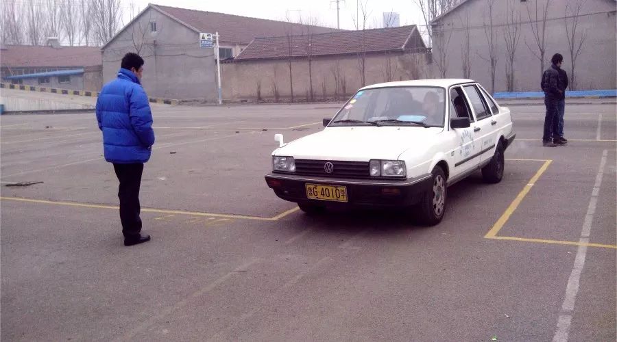 新规实施后,科目二倒车入库顺利通过技巧