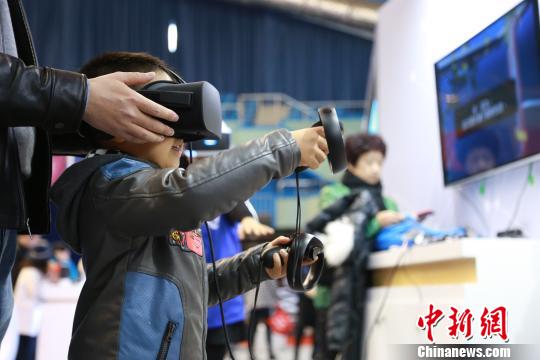 全国研究生移动终端应用设计创新大赛总决赛在