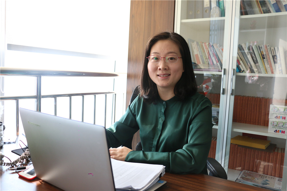 37℃老板 || 点点出国:一个筛选出国中介的APP