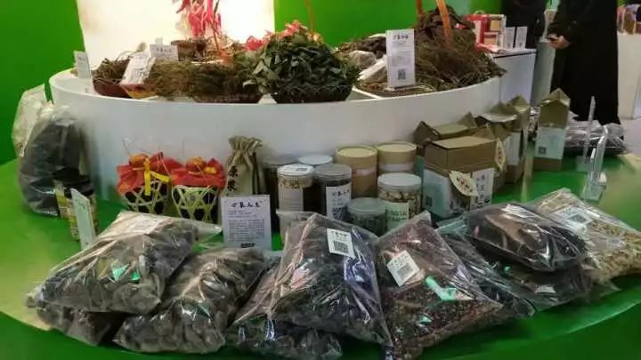 兰渝沿线看发展丨陇南特产坐着火车走出大山