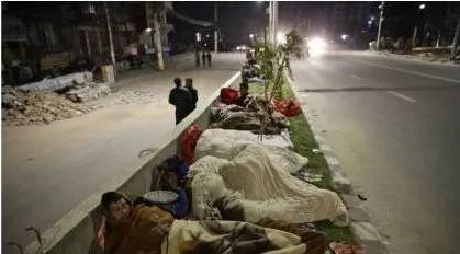 探访大兴火灾现场:毒气仍未完全消散 村民心有