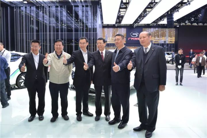 巡视车展的温国辉市长，给广汽馆的这些点了赞