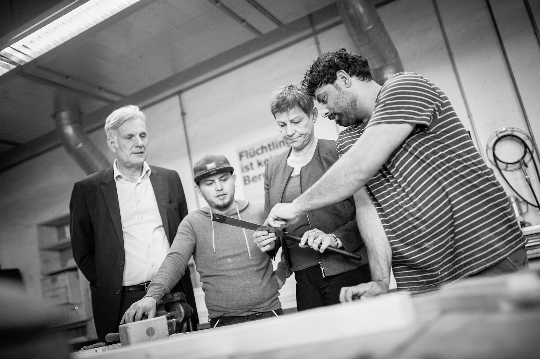 难民潮起潮落,乱了德国人初心|默克尔|欧盟|环球