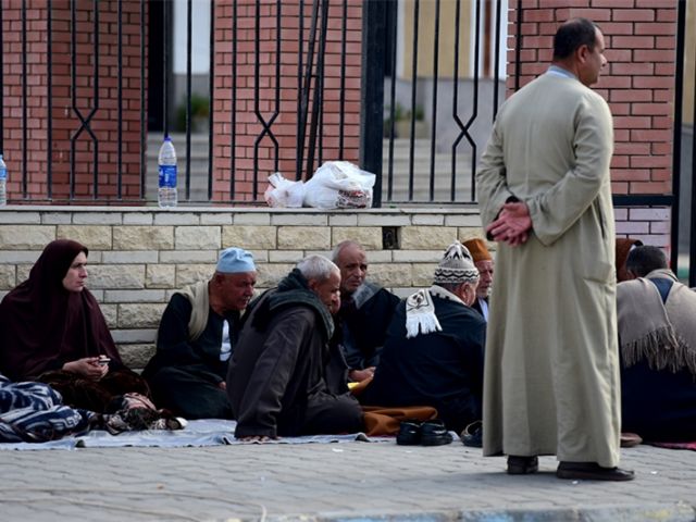 夜览|三省份启动2018年公务员招考 北京今起报