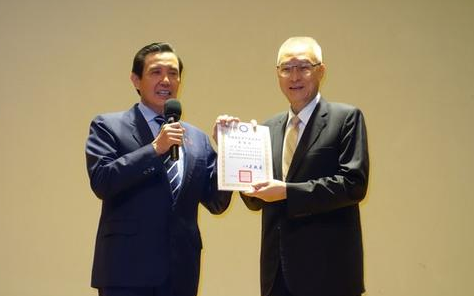 吴敦义与马英九(来源:东森新闻云)