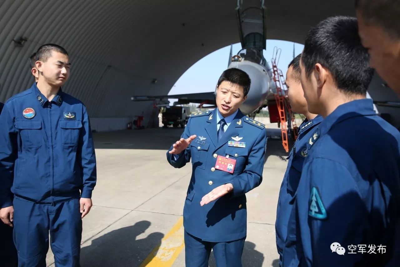 高点摆位 强势推进!东部战区空军多形式分层次