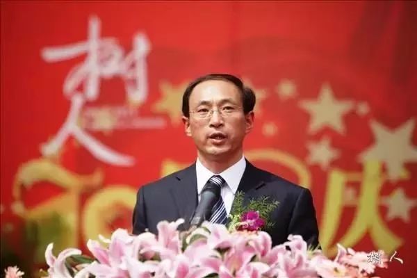 原树人学校校长张建波简介