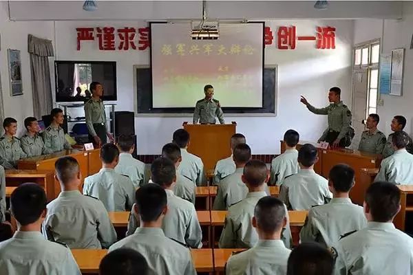 军人口令教学_八段锦教学口令