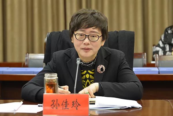 海陵区政府履行教育职责接受市级督导考评