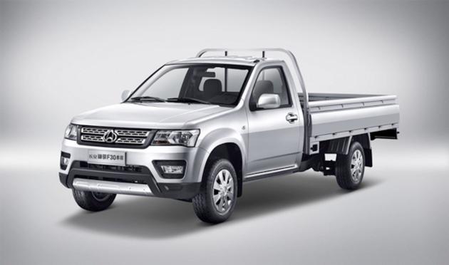 长安神骐F30单排皮卡官图曝光 或6月上市