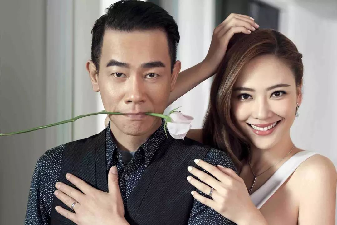 扒一扒年龄差距大的明星夫妻