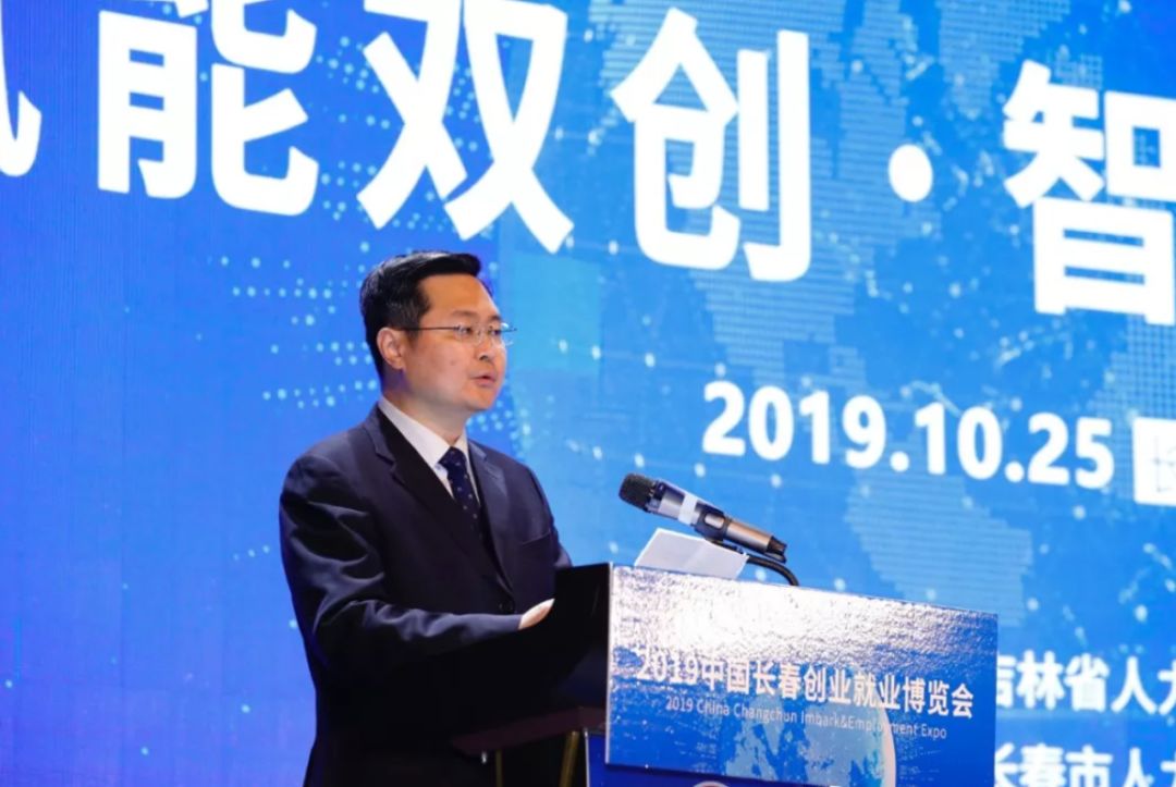 东方国际平台官方网站-二十年前,那些偷着生二胎的家庭是咋过的?过来人分享有点小心酸