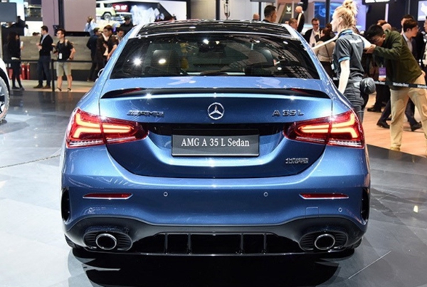 北京奔驰AMG A 35 L广州车展上市 预售40万起