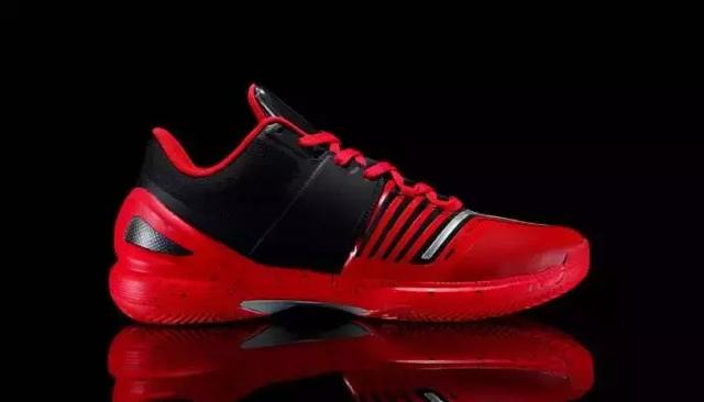 李宁第5号足球鞋是哪款,李宁第5号足球鞋是哪款的