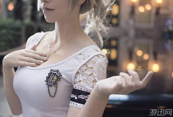 【COS】《最终幻想15》女主露娜弗蕾亚 身材火辣气质优雅
