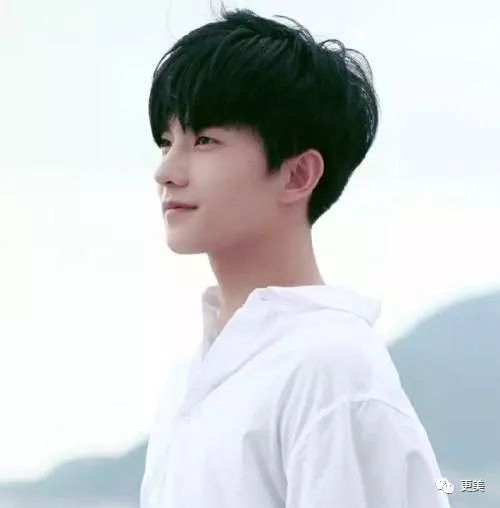 范冰冰超白 刘亦菲很瘦 明星的颜值有多扛打 路透照才最真实