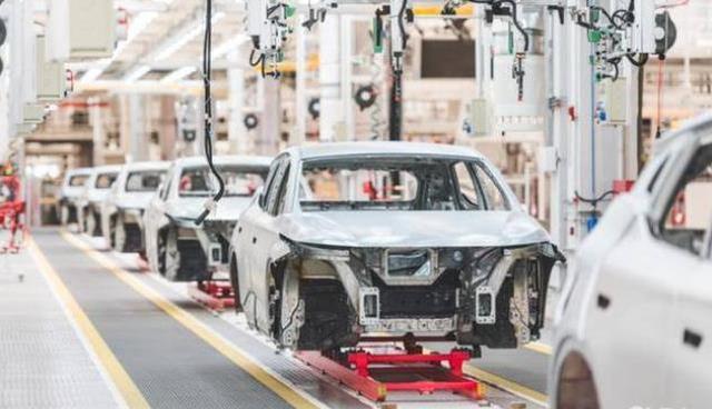 疫情之下人情在 汽车厂商伸援手助经销商脱困