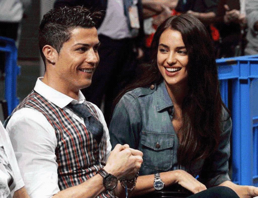 C罗求婚成功!让30亿女人疯狂的他,为何独宠一