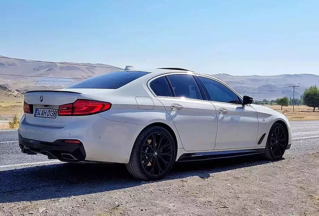 全新宝马3系涉嫌抄袭?宝马粉儿说这跟众泰不一样|聚论