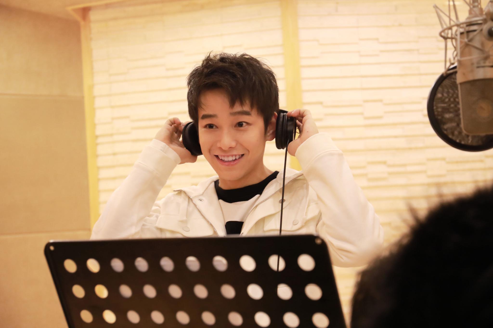 追光者|不拼颜值的90后“演技派”彭昱畅