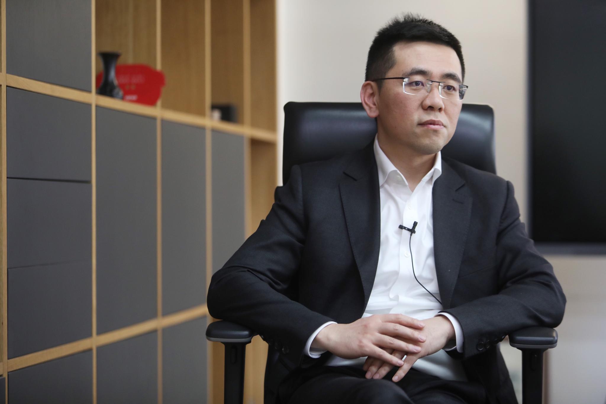 万科刘肖:新青年要做贡献者和行动者