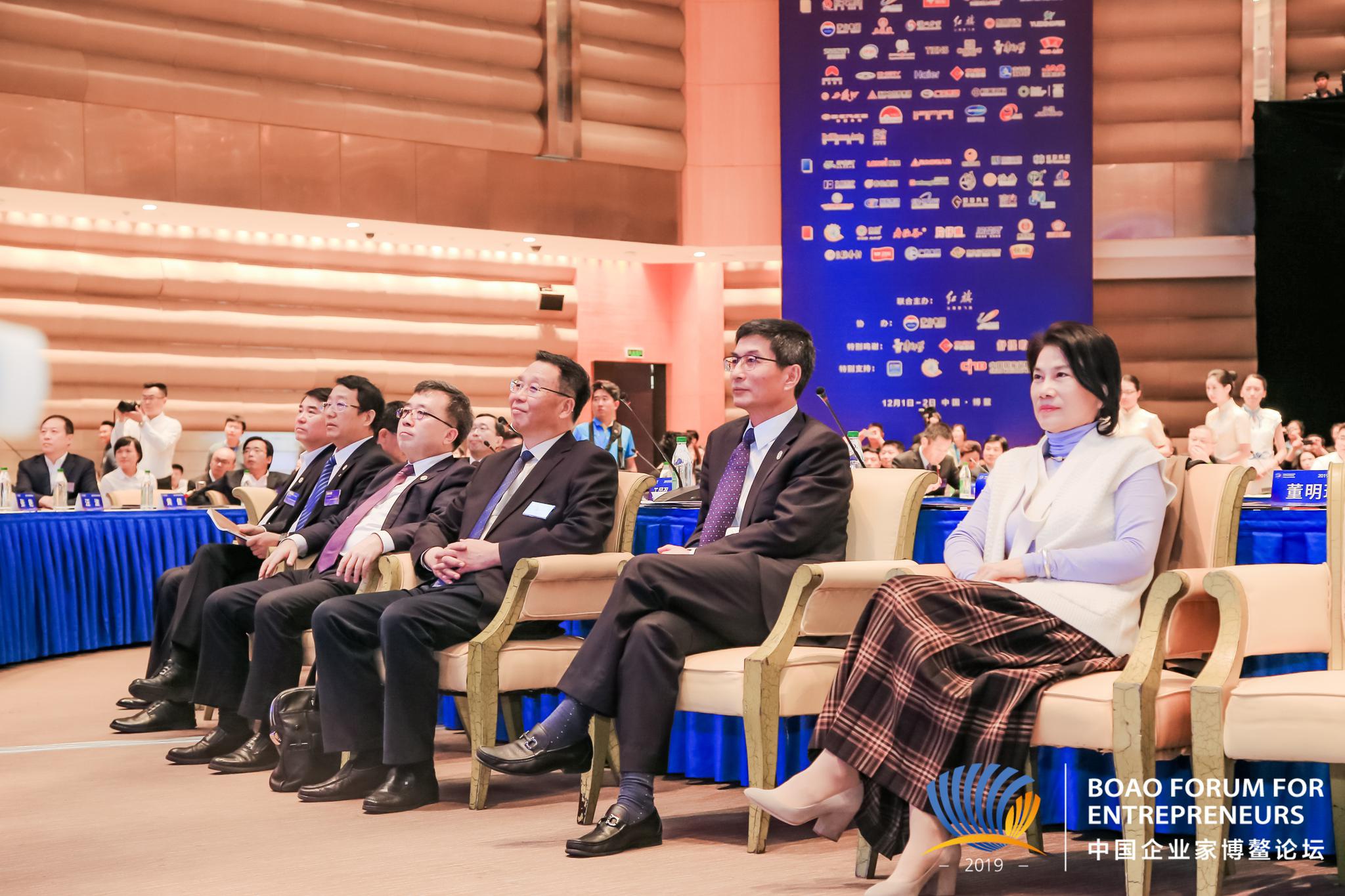 李保芳谈茅台品牌力量：不应该也不能靠＂国酒