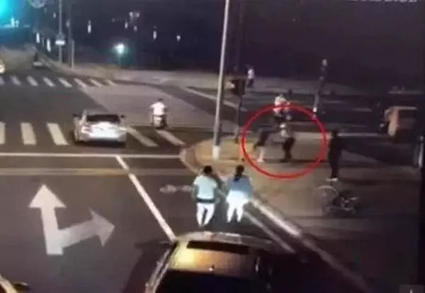 昆山反杀哥获释后,我们再来谈下,认定正当防卫